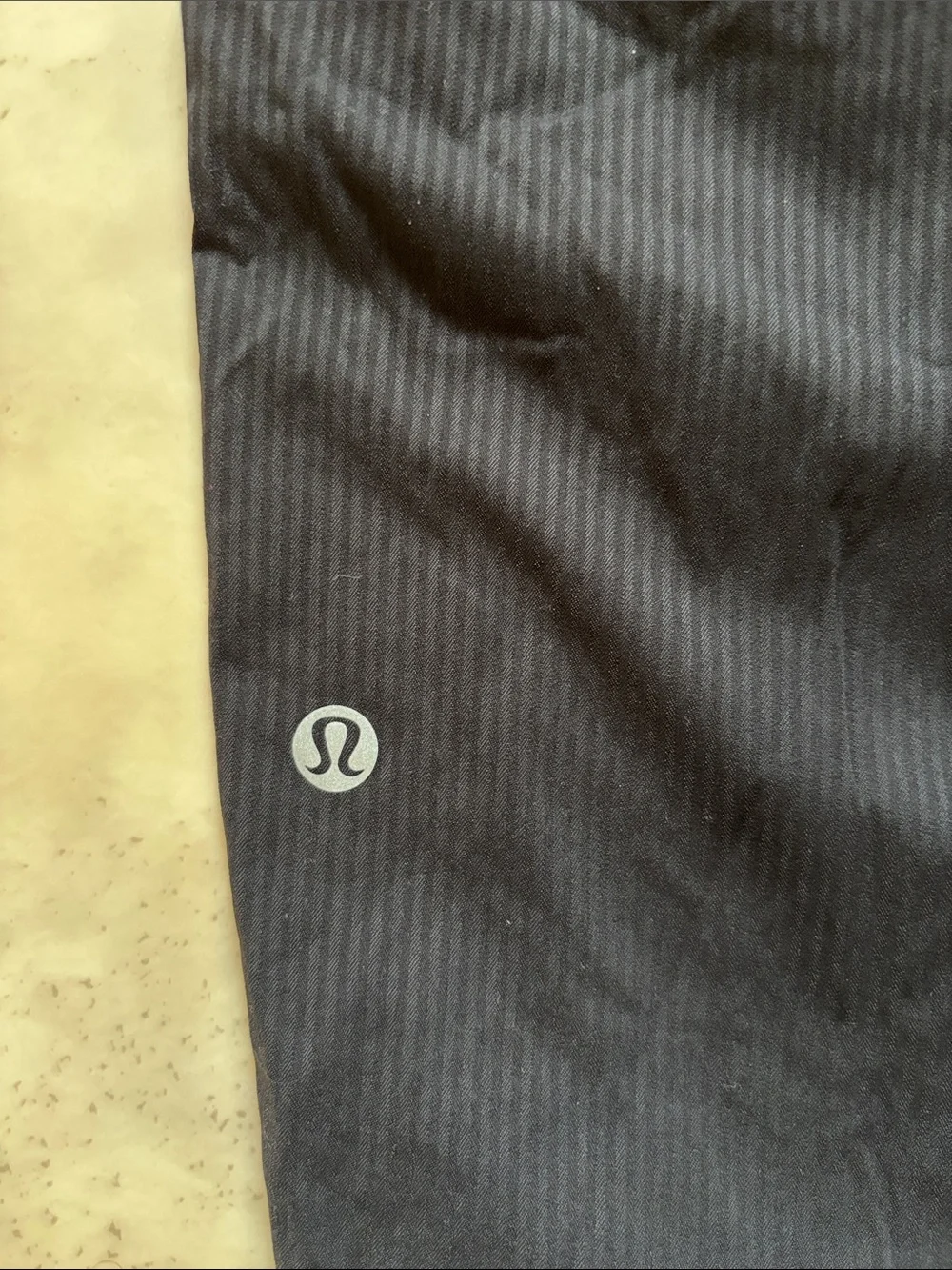 Lululemon Black Dance Studio Jogger Pants Women’s Size 6 (Small) Cuffed Bottoms